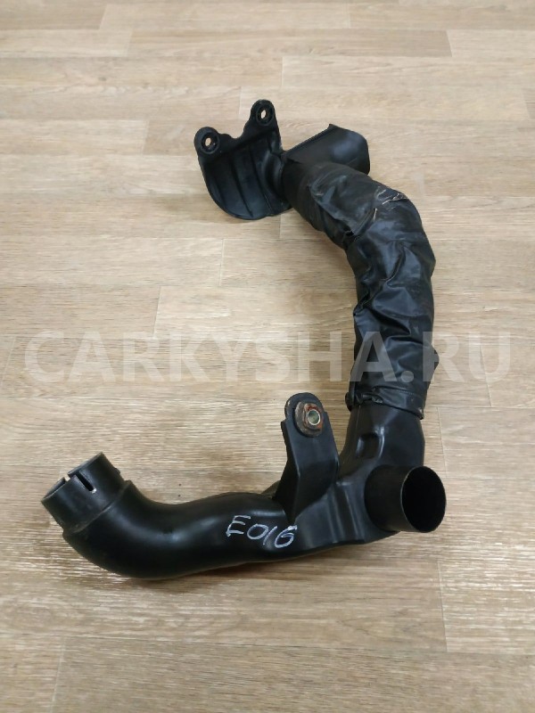 Воздухозаборник Hyundai Getz 