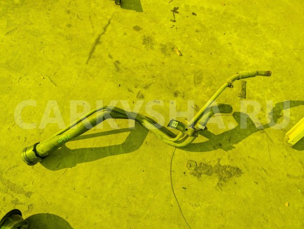 Горловина топливного бака Toyota Progres 