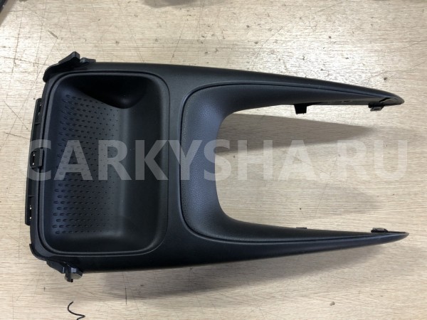 Накладка декоративная Toyota Corolla XII (E210) – седан оригинальный номер 58831-02260-C0