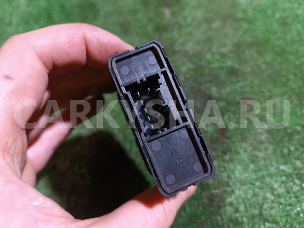 Кнопка противотуманки Rover 200 