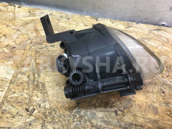 Фара противотуманная правая Audi A3 (8P1) 2003-2013 Audi 200 оригинальный номер 8E0941700C