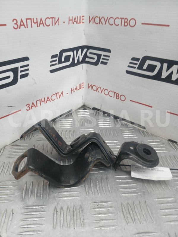 Крепление радиатора Honda Freed 