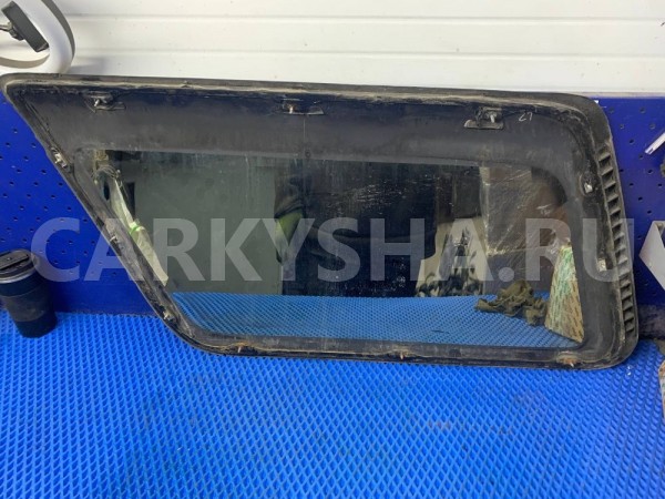 Стекло заднее правое форточка Hilux 4Runner 2 1991 Toyota 4runner оригинальный номер 6273089101