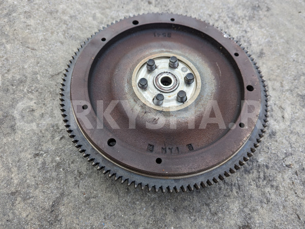 Маховик Mazda Demio оригинальный номер B54111500
