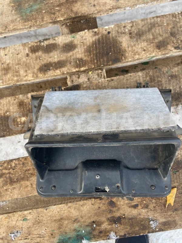 Бардачок Geely MK I (2006—2013) Geely MK оригинальный номер 101800592000601