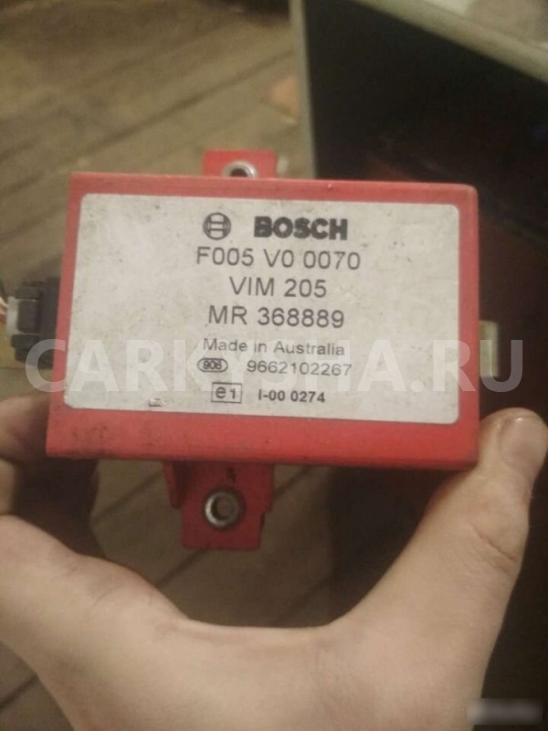 Блок управления иммобилайзером Mitsubishi Carisma I рестайлинг (1999—2004) Mitsubishi Carisma оригинальный номер mr368889