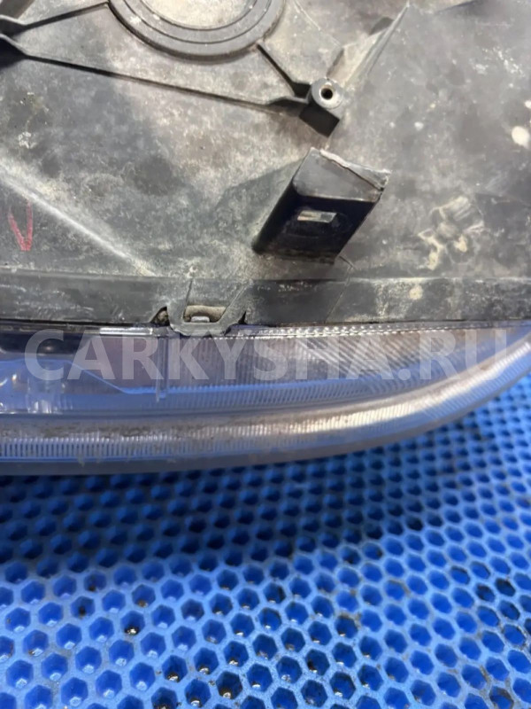 Фара правая Mitsubishi Lancer IX рестайлинг (2005—2010) Mitsubishi i оригинальный номер p3524