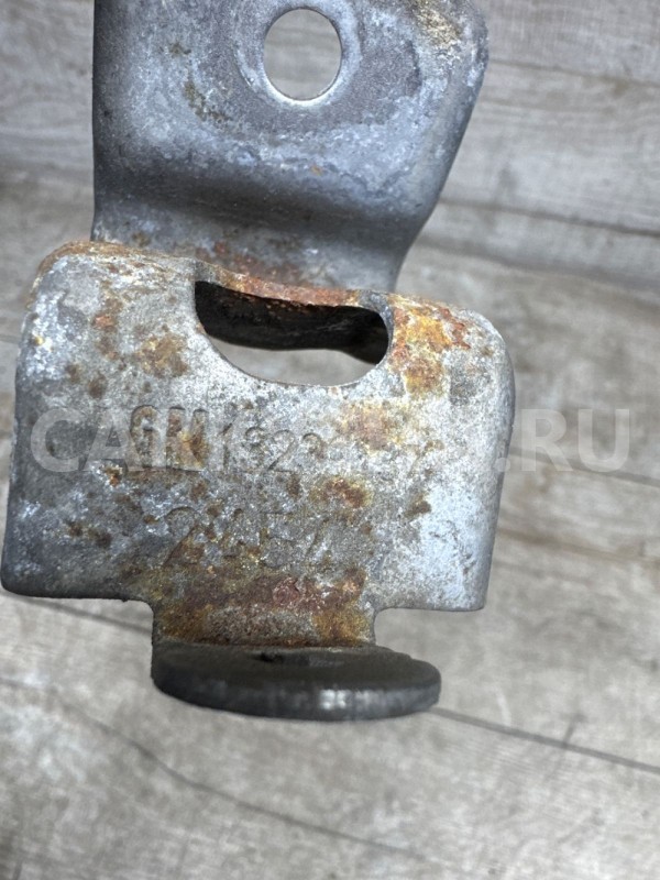 Кронштейн радиатора Opel Insignia 2009-17 верхний Opel Insignia оригинальный номер 13239137