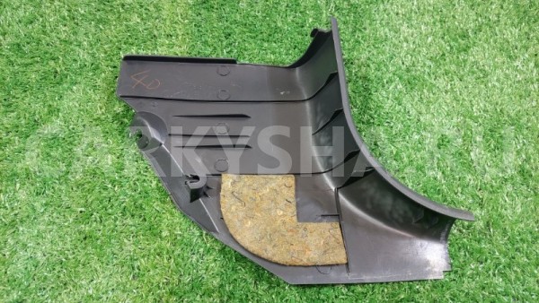 Обшивка стойки кузова нижняя передняя левая Mitsubishi Outlander 