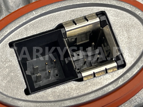 Блок розжига ксенона BMW 5er оригинальный номер 63 11 7 237 647, 63 11 7 237 647, 63117237647, 7237647, 63 12 7 250 624, 63127250624, 7250624, 63 11 7 237 644, 63117237644, 7237644, 63 12 7 172 536, 63127172536, 7172536, 63 11 7 318 327, 63117318327, 7318327