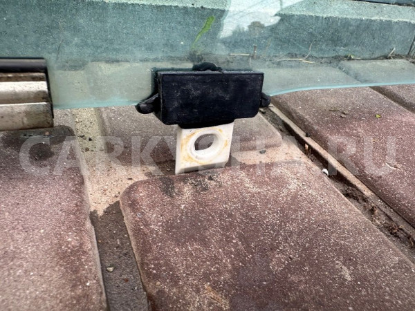 Стекло двери передней правой Toyota Avensis T270 Toyota Avensis оригинальный номер 6810105050