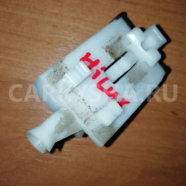 Ручка открывания лючка бензобака Toyota Hilux VII рестайлинг (2011—2015) Toyota Hilux оригинальный номер 773060K010