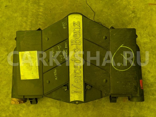 Декоративная крышка двс Mercedes-Benz C-klasse 