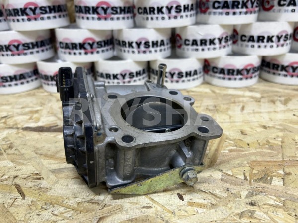 Дроссельная заслонка Toyota Hilux VIII Рестайлинг – пикап двойная кабина оригинальный номер 26100-0E040