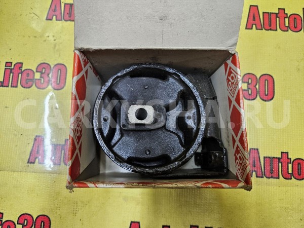 Опора двигателя правая Volkswagen Passat 