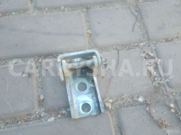 Петля правой передней двери верхняя Citroen C4B7 Citroen C4 