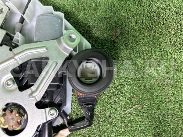 Замок боковой двери Toyota Sienta 2015-2022 6930052081, задний левый Toyota Sienta 