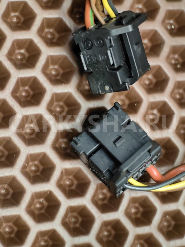 Разъемы сидений BMW 5er 