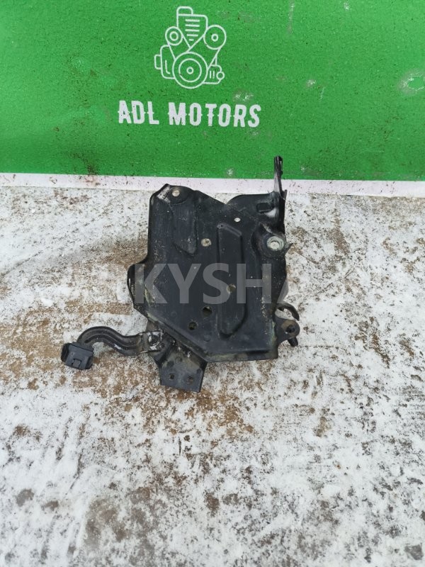 Площадка Акб Honda Civic 8 2006-2011 4D Honda Civic 