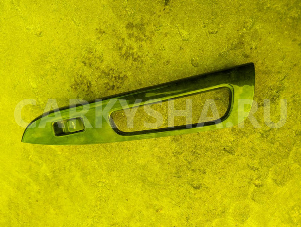 Блок управления стеклами Toyota Wish оригинальный номер 8403068012