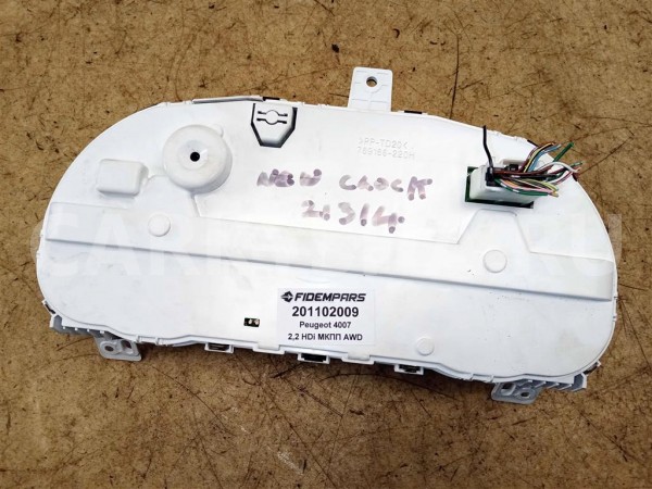 Название детали Панель приборов Модель Mitsubishi Outlander XL Mitsubishi Outlander оригинальный номер 6106QW