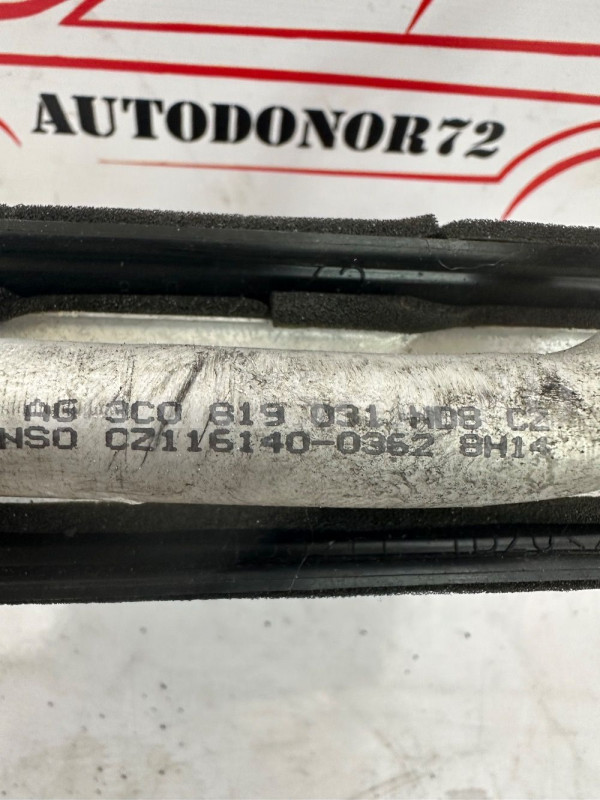 Радиатор печки Volkswagen Golf Plus Volkswagen Passat оригинальный номер 3C0819031