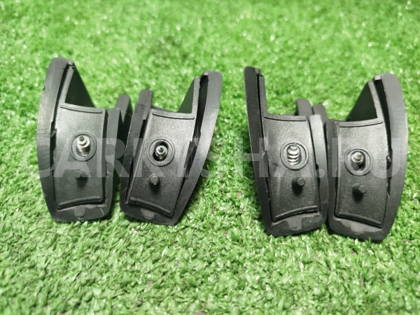 Крепеж задних шторок задний Volkswagen Touareg Volkswagen Touareg 