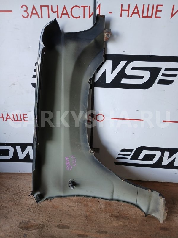 крыло переднее левое Mitsubishi Pajero 