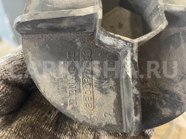 Болт крепление запасного колеса Рено Меган 2 Renault 20 оригинальный номер 8200317791