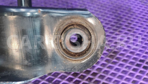 Рычаг задний правый Ford Focus 1 1998-2005 Ford Focus оригинальный номер 1061666