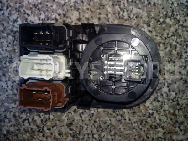 Кнопка для Ниссан Кашкай Nissan Qashqai (J10) 2006 Nissan Qashqai оригинальный номер 25535JG00A