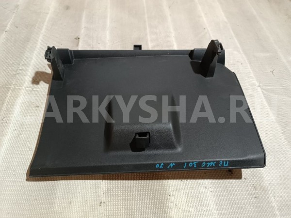 Бардачок Peugeot 301 