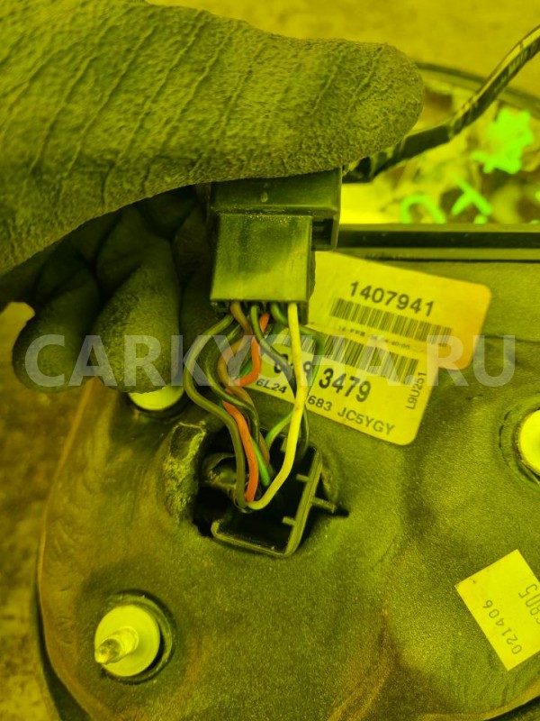 Зеркало Ford Explorer 