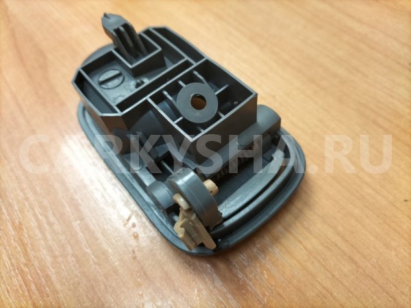 Ручка двери внутренняя задняя левая Mazda Familia Mazda Familia 