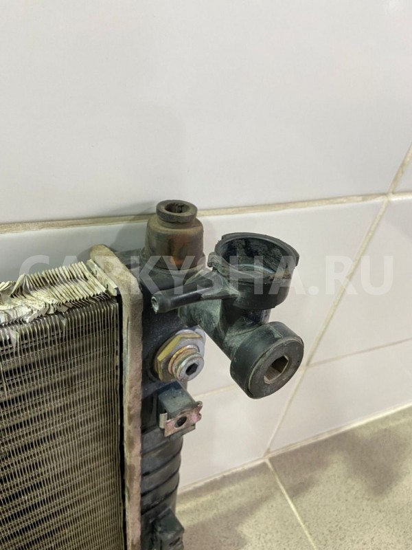 Радиатор основной Kia Clarus II,Credos T8 Kia Clarus 