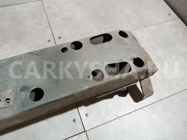 Усилитель переднего бампера Ford Focus оригинальный номер 4S4Z5810812AA