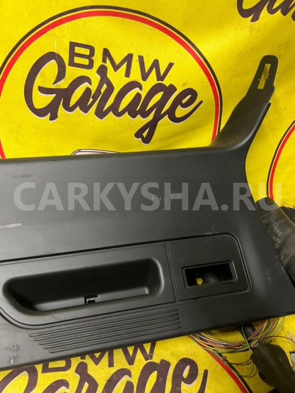 Обшивка крышки багажника BMW X5 E70 N52B30 BMW X5 