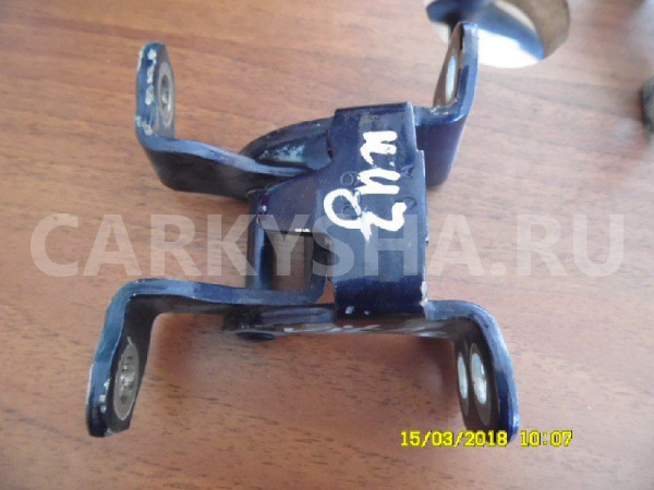 Петля крышки багажника Suzuki Grand Vitara II рестайлинг (2008—2012) Suzuki Grand Vitara 