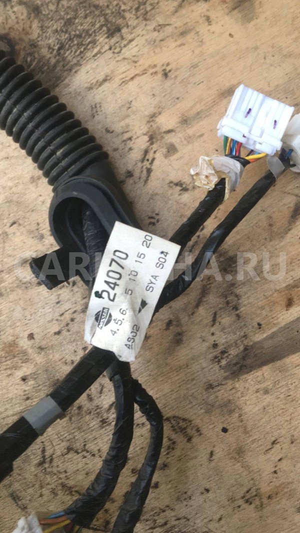 Проводка  крышки багажника Infiniti QX56(JA60) (2004-2009) Infiniti QX56 