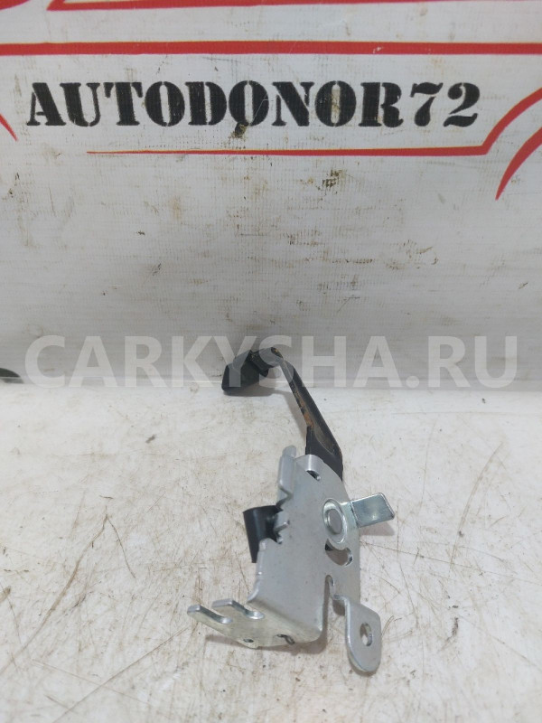 Ручка открывания лючка бензобака Suzuki Sx4 Suzuki SX4 оригинальный номер 8331076J32
