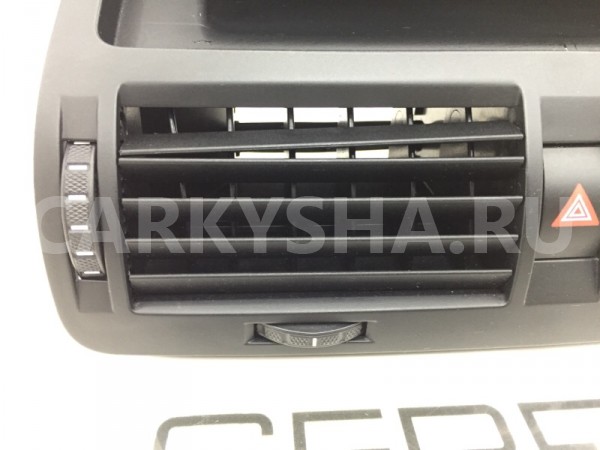 Бардачек центральной консоли Skoda Octavia A5 2010 Skoda Octavia 