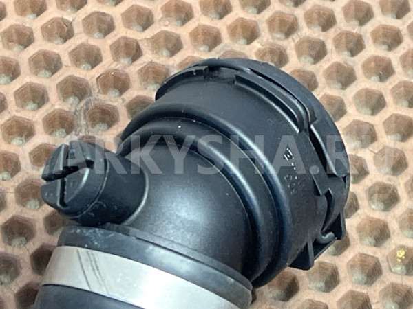 Шланг системы охлаждения BMW 5er оригинальный номер 17 12 7 640 916, 17 12 7 640 916, 17127640916, 7640916, 17 12 7 619 692, 17127619692, 7619692