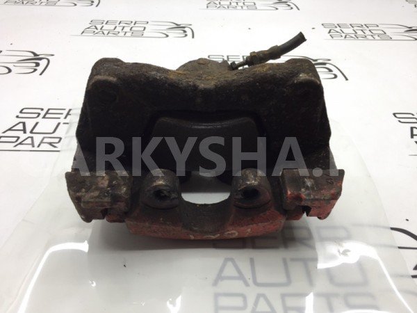 Суппорт передний правый Volkswagen Touareg 7L GP Volkswagen Touareg 