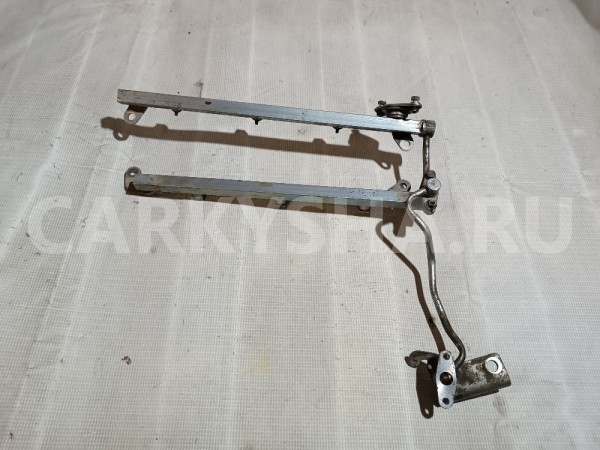 Рейка топливная (рампа) Nissan Skyline 