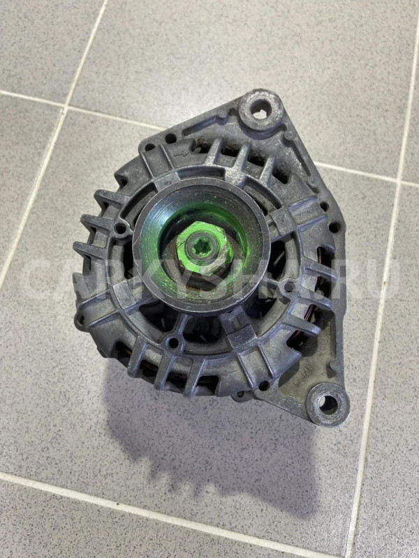 Генератор Volkswagen Passat AWT B5 1.8 150л.с. Volkswagen Passat 
