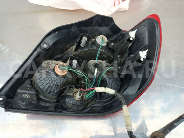 Фонарь задний левый Митцубиси Аутлендер Mitsubishi Mitsubishi i оригинальный номер 8330A047 MN190279