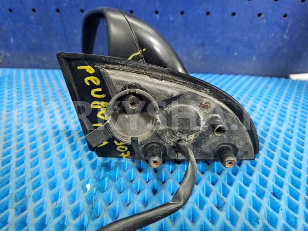 Зеркало левое электрическое дефект Peugeot 307 Peugeot 2008 оригинальный номер 916070