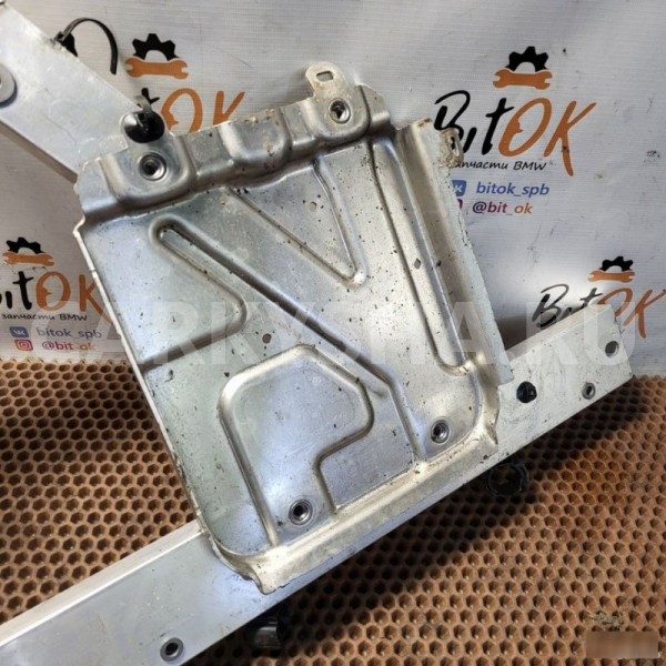 Распорка кузова BMW iX3 