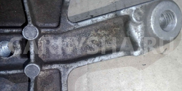 Кронштейн КПП Ford Focus III (2011—2015) Ford Focus оригинальный номер bv617m125lb