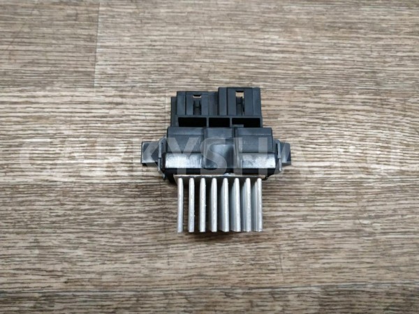 Резистор отопителя Chevrolet Orlando 